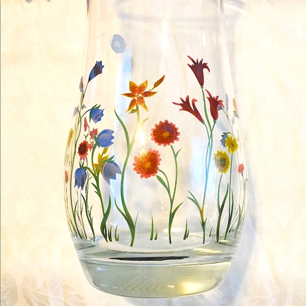 🌺Vintage Colony Hand Decorated Floral Glass Vase - Picture 3 of 9